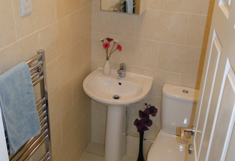 Separate WC at 26 Harland Road